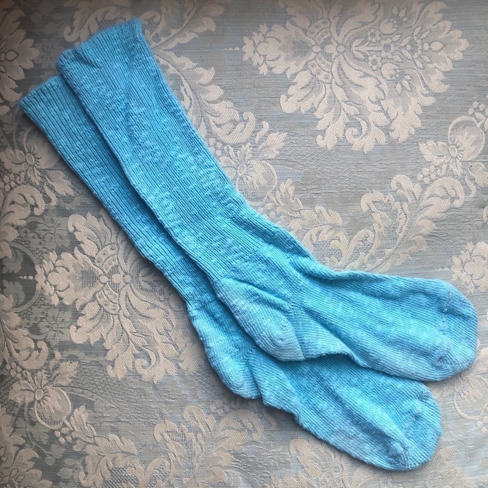 Textured rib knit aqua teal high calf socks EUC